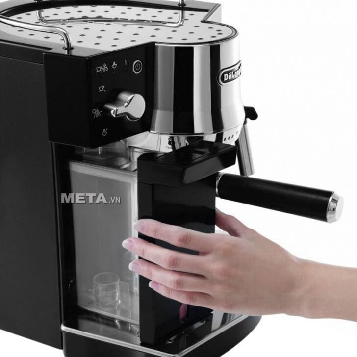 Máy pha cà phê Delonghi Pump Espresso EC820.B