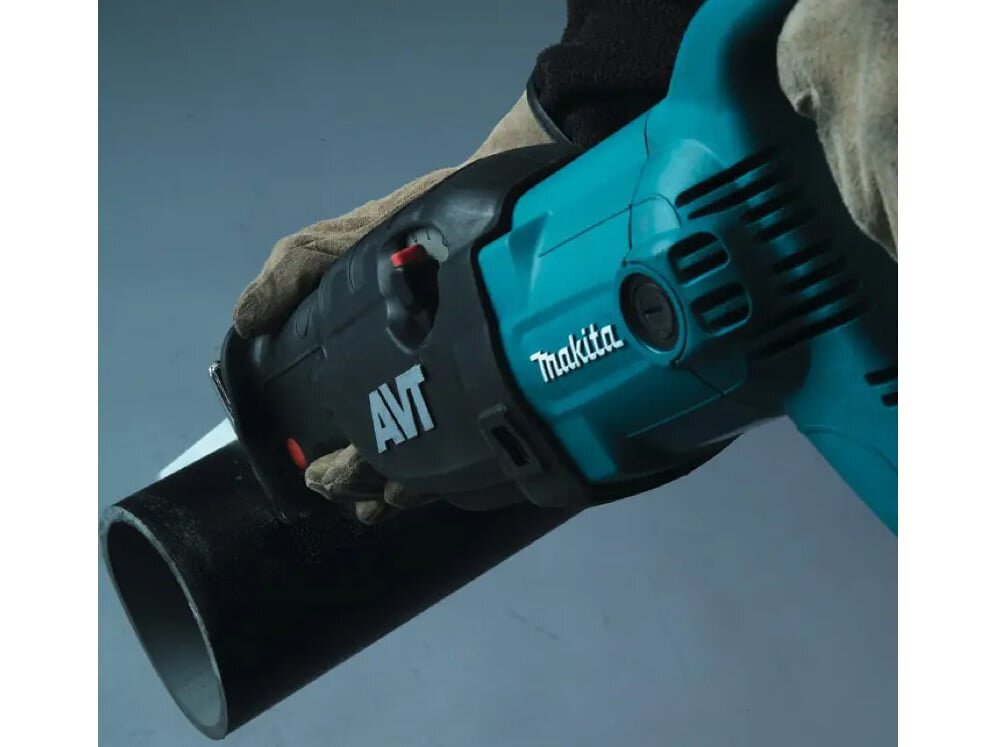 Makita JR3070CT cắt được ống kim loại 130mm Makita JR3070CT