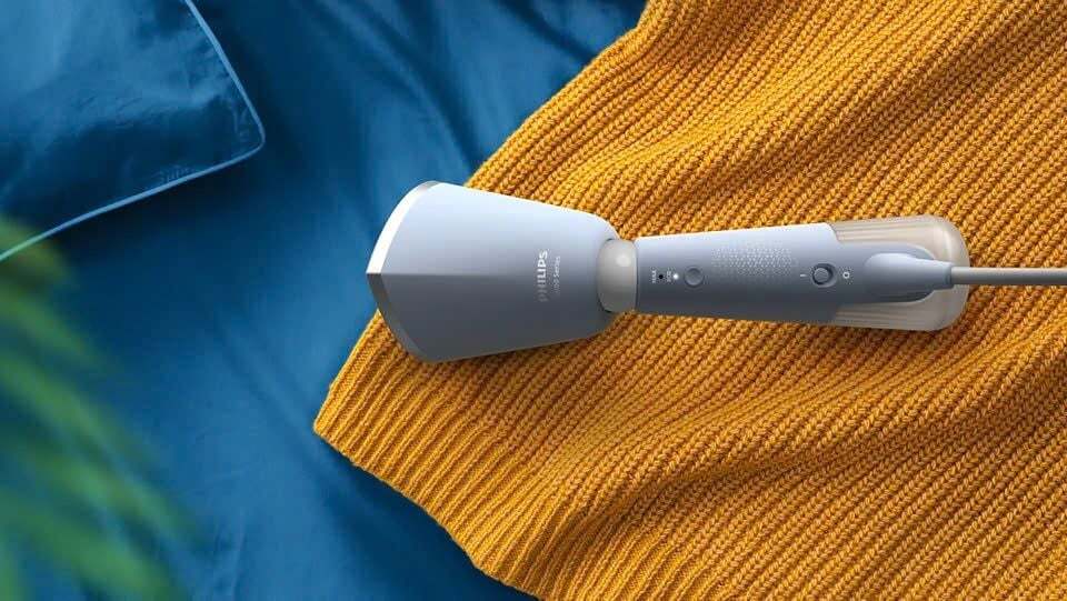 Bàn ủi cầm tay Philips STH5020/20 có thiết kế gọn nhẹ Bàn ủi cầm tay Philips STH5020/20 có thiết kế gọn nhẹ