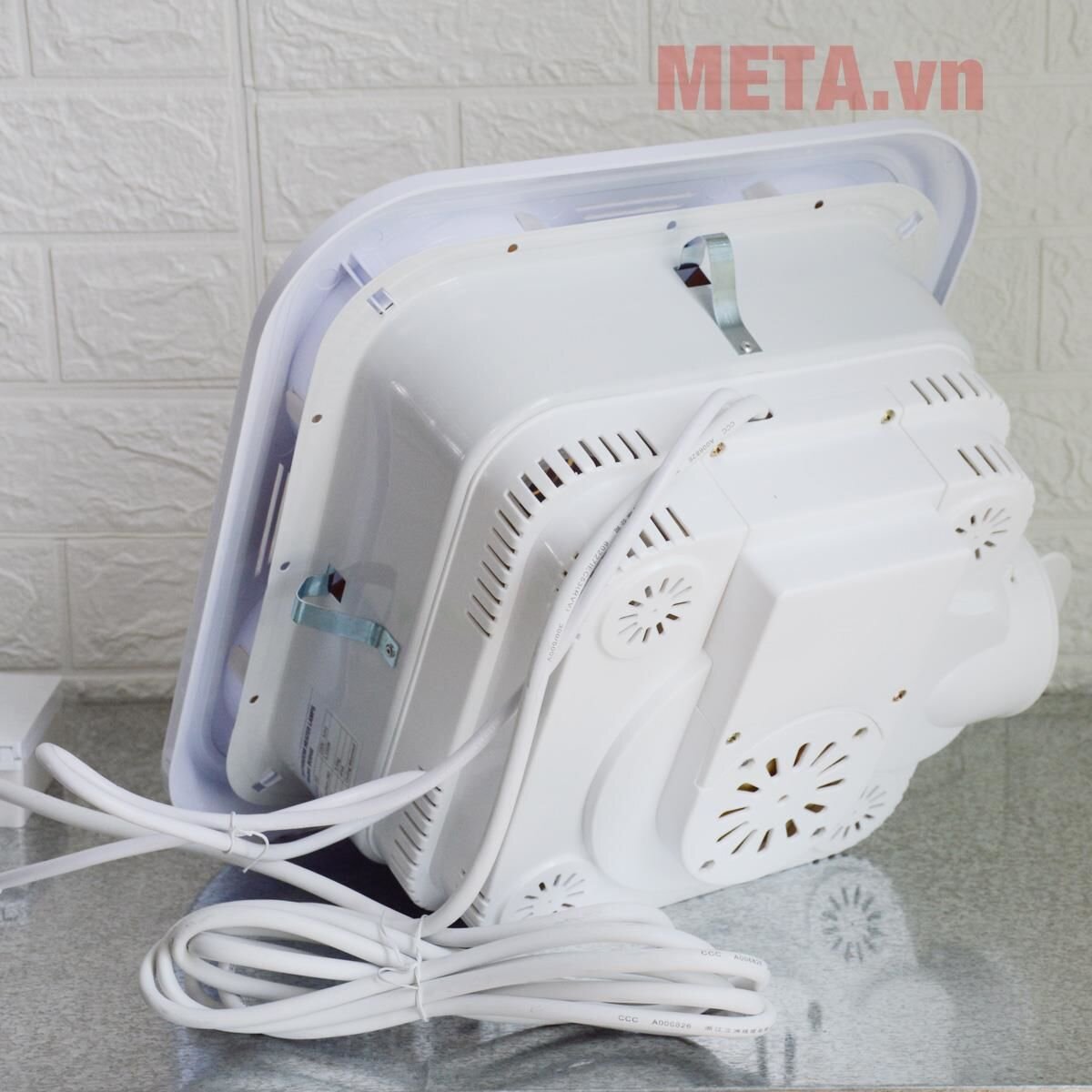 Đèn sưởi nhà tắm âm trần Braun Kohn BU04G