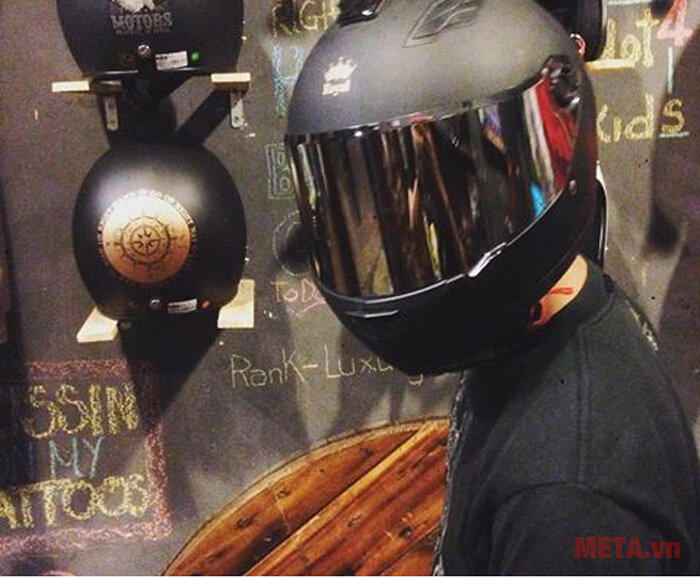 Mũ bảo hiểm Royal M136 trơn