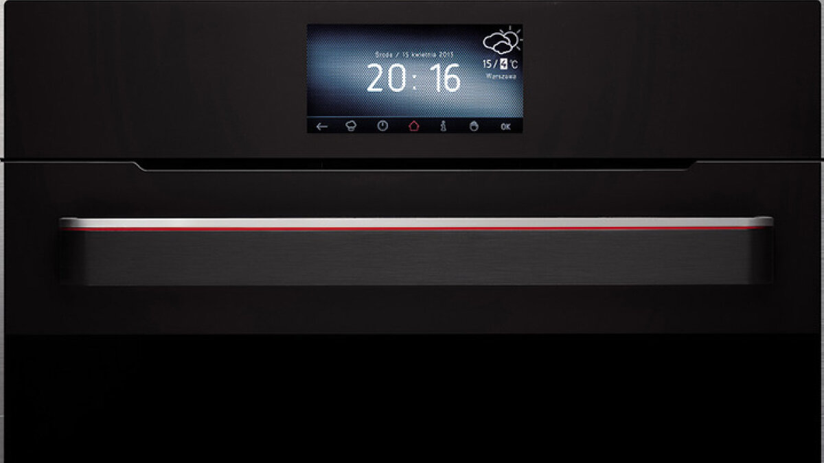 Màn hình điều khiển cảm ứng nhanh nhạy, dễ thao tác sử dụng