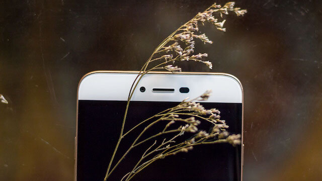 Điện thoại Coolpad MAX Lite