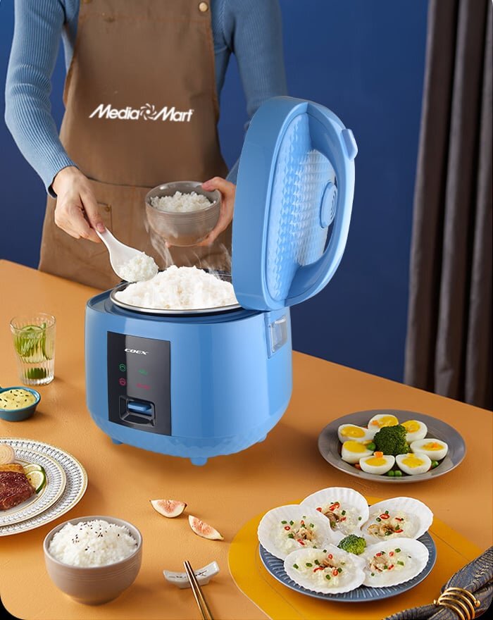 Nồi cơm điện nấu đủ cơm cho 2 - 4 người ăn Nồi cơm điện