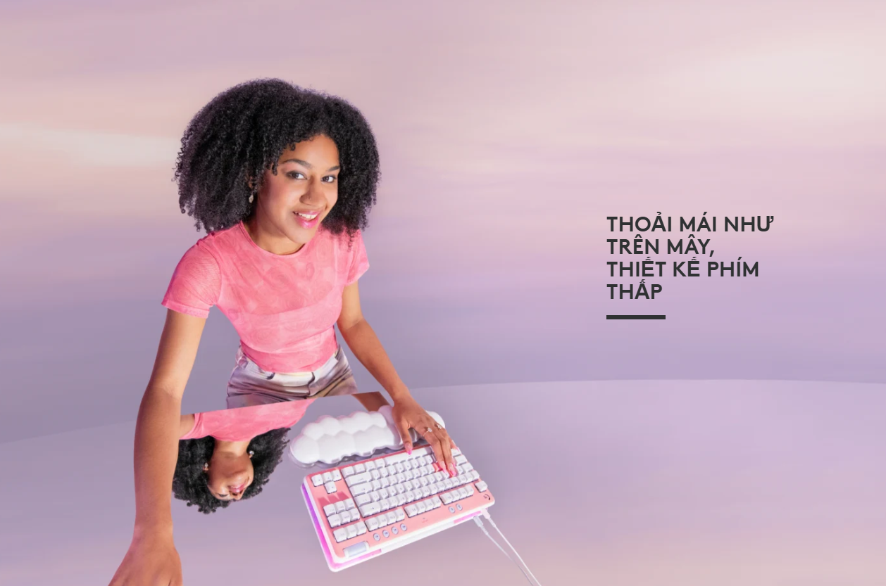 Bàn phím cơ có dây Logitech G713 RGB TKL Off White Linear (920-010679)  2