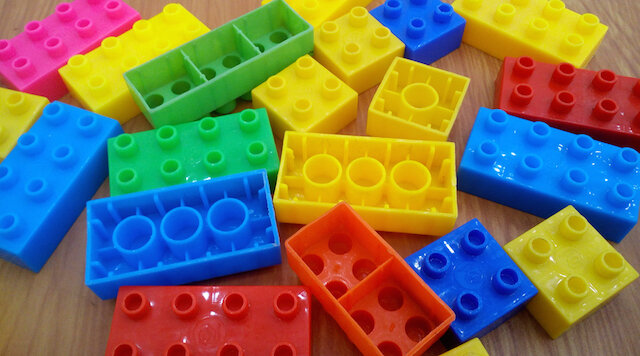 Điện thoại Mobell Nova P2