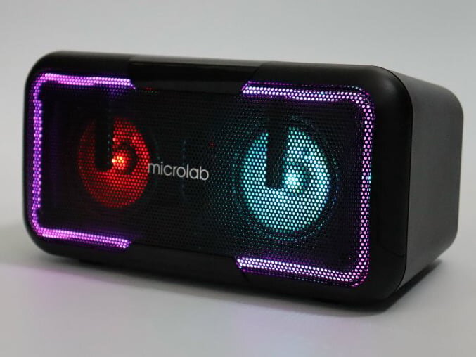 Loa Bluetooth Microlab BP12 có màu đen Loa Bluetooth