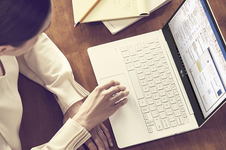 Laptop LG GRAM 14ZD980-G.AX52A5 Core i5-8250U Kabylake R