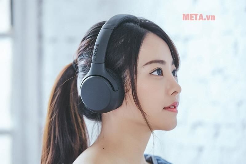 Tai nghe không dây Sony EXTRA BASS™ WH-XB700