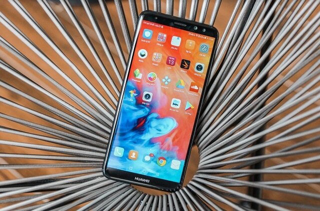 Điện thoại Huawei Nova 2i