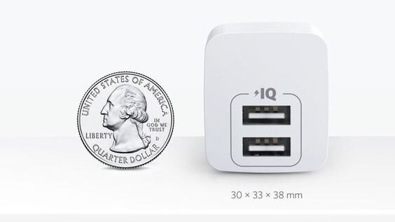 Củ sạc 2A Mini Anker Được thiết kế để nằm gọn trong lòng bàn tay 1