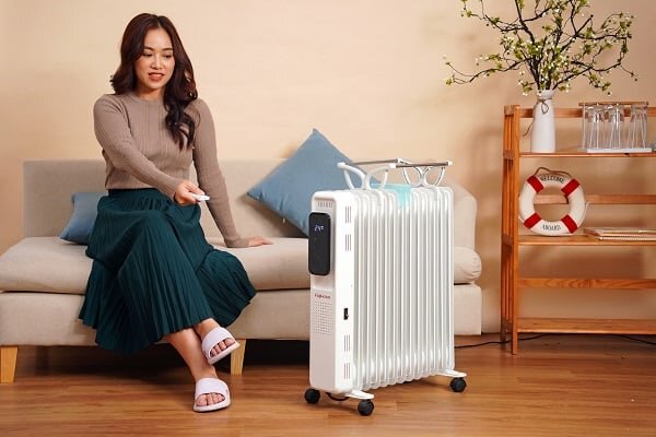 Máy sưởi dầu OH8613 được trang bị 13 thanh sưởi, làm ấm phòng nhanh chóng Máy sưởi dầu OH8613 được trang bị 13 thanh sưởi, làm ấm phòng nhanh chóng