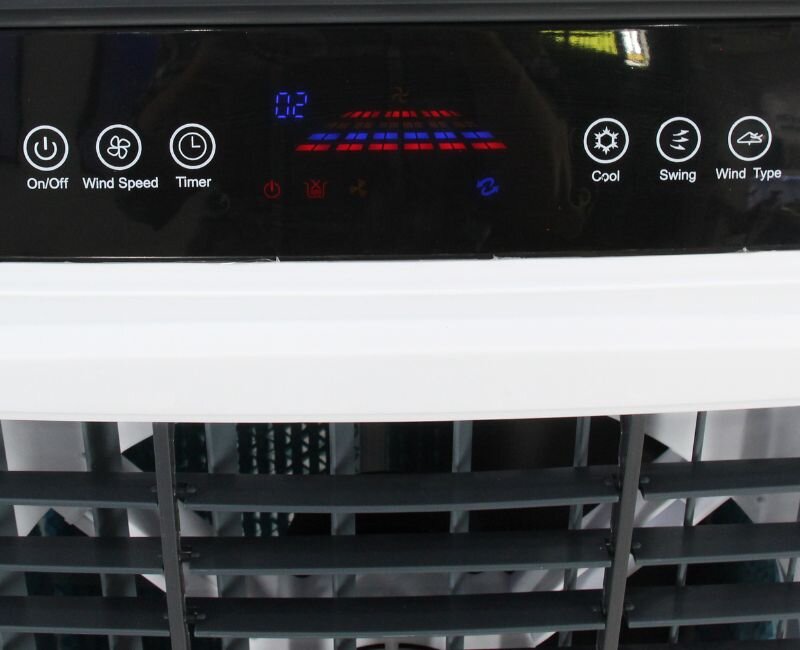  Bảng điều khiển của máy làm mát không khí Panworld PW-2112