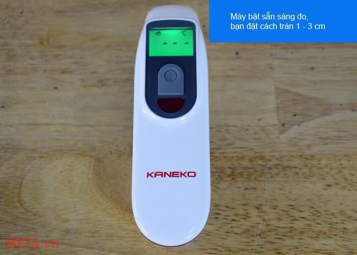 Nhiệt kế điện tử đo trán Kaneko A200