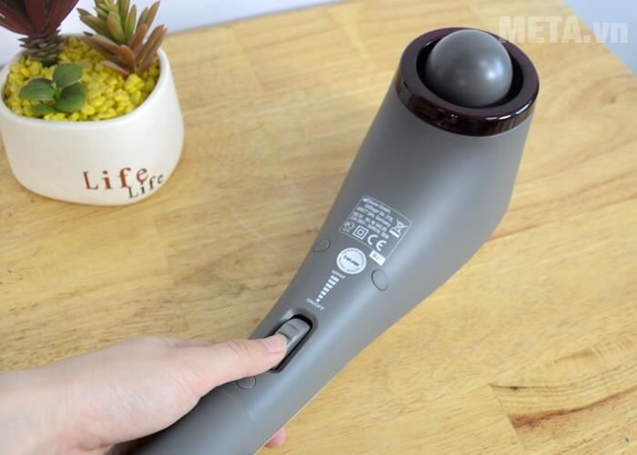 Máy massage cầm tay đèn hồng ngoại Beurer MG55