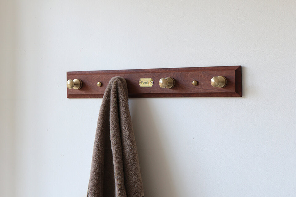 moc-treo-ao-go-va-dong-thau-kanly-gcg20a