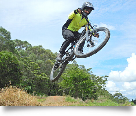 Máy Ảnh Nikon Coolpix W300 (Đen)