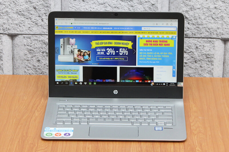 HP Envy 13 d049TU i5 6200U/4GB/256GB/Win10 HP Envy 13 d049TU i5 6200U/4GB/256GB/Win10