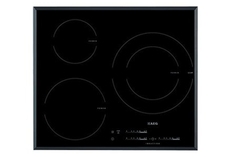 Bếp từ âm 3 vùng nấu AEG HK653222FB