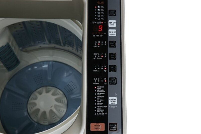 Máy giặt Aqua Inverter 9 kg AQW-DW90CT bảng điều khiển