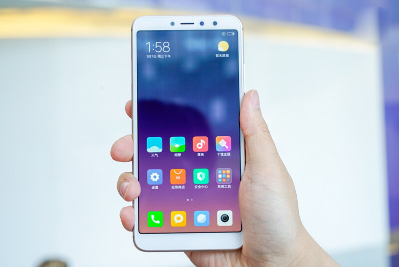 Điện thoại Xiaomi Redmi S2 - 4GB RAM, 64GB