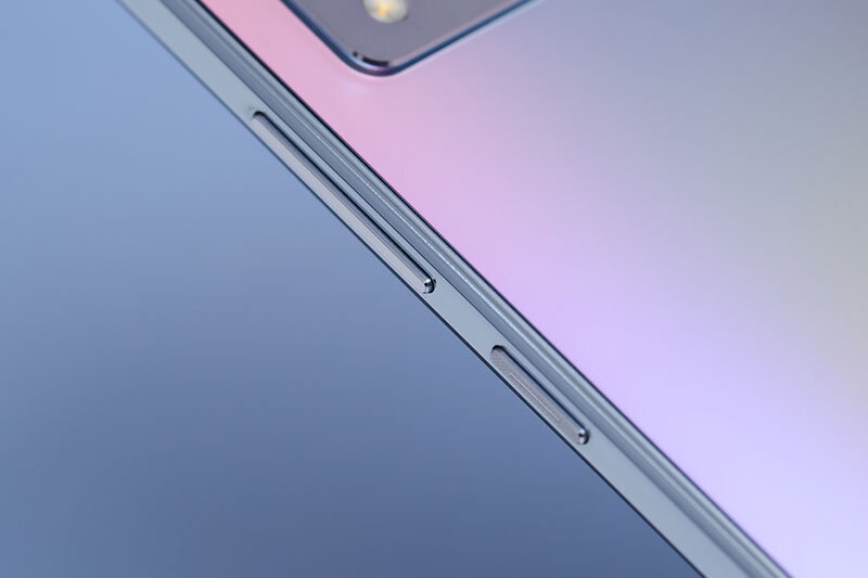 Điện thoại Vivo V21 5G - 8GB/128GB, 6.44 inch