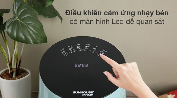 nồi chiên Sunhouse Mama SHD4085G có bảng điều khiển cảm ứng hiện đại