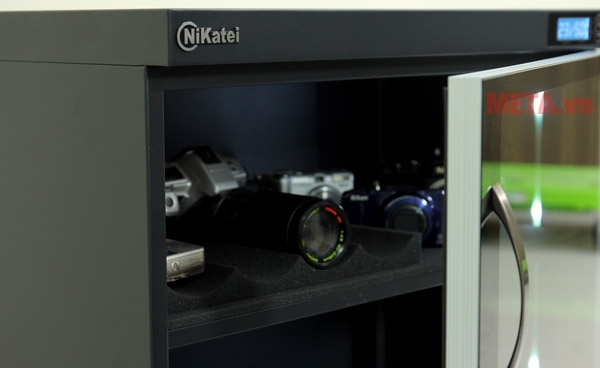 Tủ chống ẩm Nikatei NC-120HS 120 lít Tủ chống ẩm Nikatei NC-120HS 120 lít