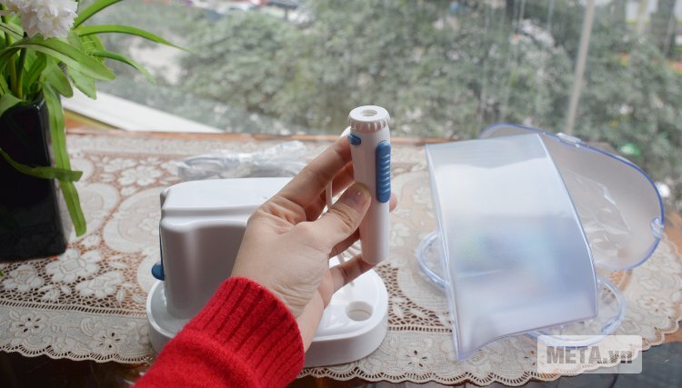 Máy tăm nước Max-456 (có nắp đậy)