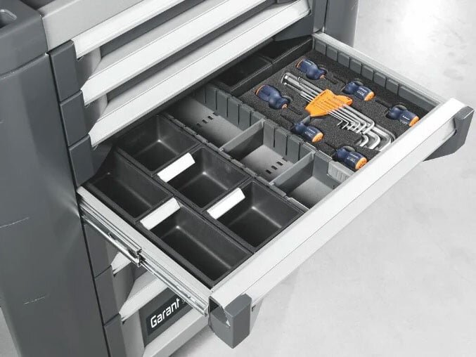 Tủ đồ nghề có ngăn kéo rộng rãi Tủ đồ nghề