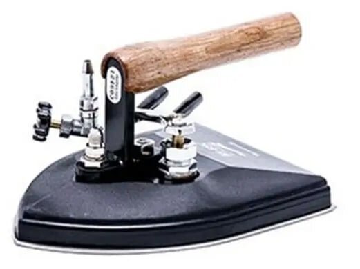 Bàn ủi hơi nước Silver Star  