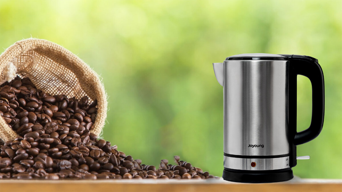 Joyoung K17-S66 trang bị bộ điều nhiệt Strix