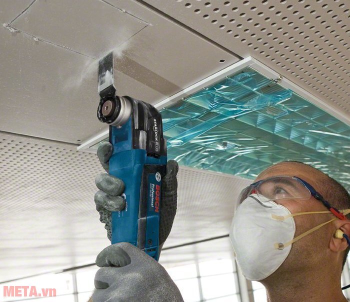 Máy cắt đa năng Bosch GOP 30-28