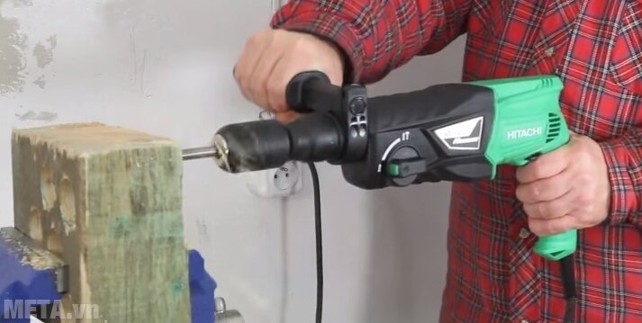 Máy khoan động lực 730W Hitachi DH24PH