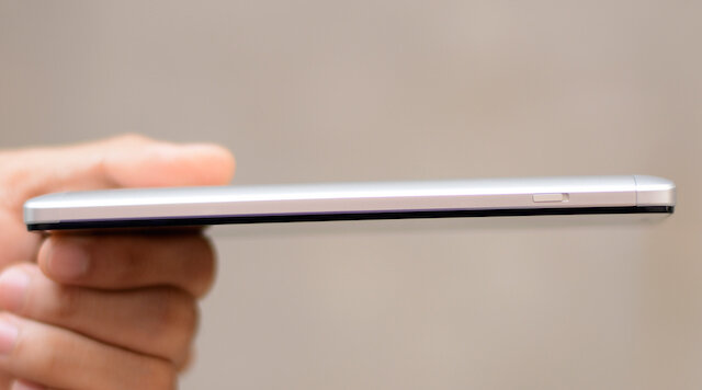 Điện thoại Lenovo Vibe P1