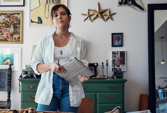 HP Envy x360 13-bf0113TU (Ảnh 3)