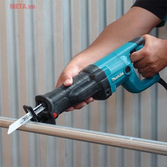 Máy cưa kiếm Makita JR3050T Máy cưa kiếm Makita JR3050T