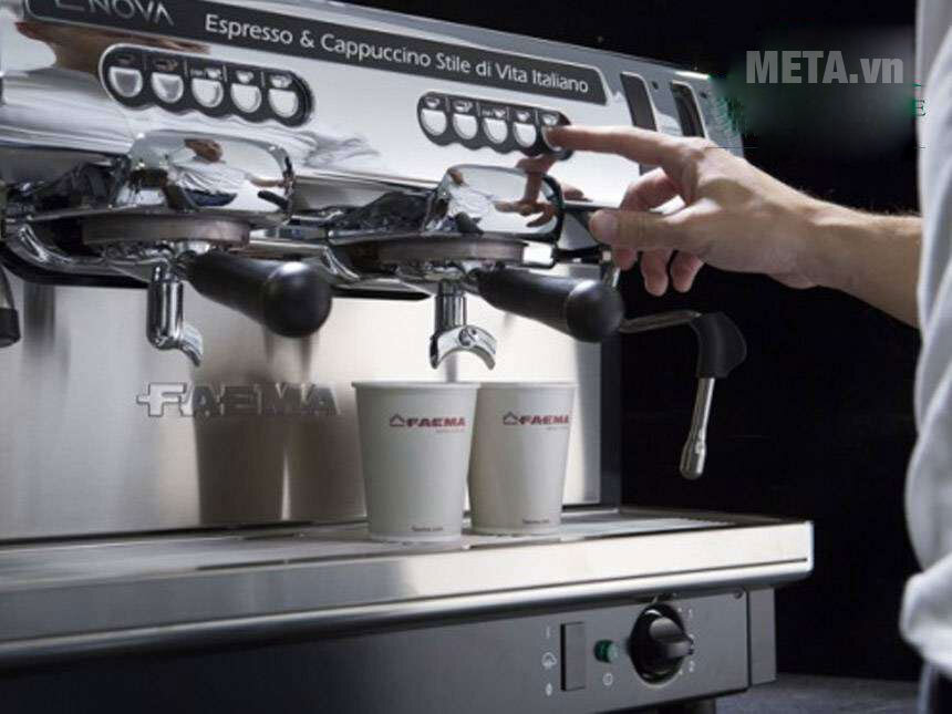 Máy pha cà phê chuyên nghiệp 02 group Faema Enova A2 Auto
