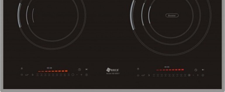 Bảng điều khiển được thiết kế riêng biệt cho từng vùng nấu