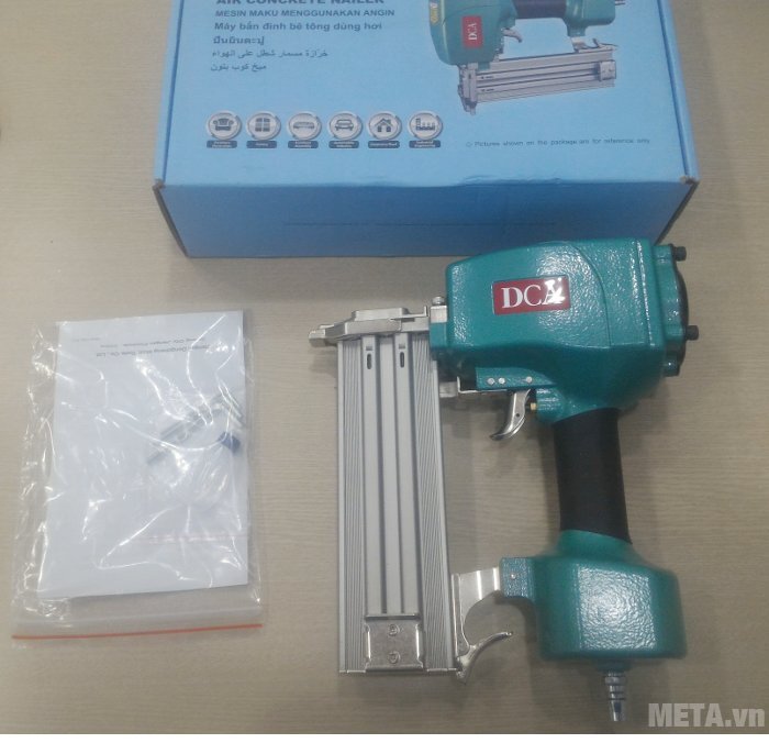 Súng bắn đinh DCA AST64C