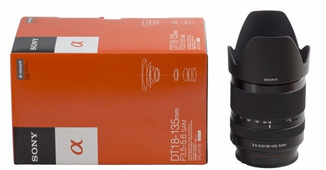 Ống Kính Sony E 18-135mm F/3.5-5.6 OSS (SEL18135)