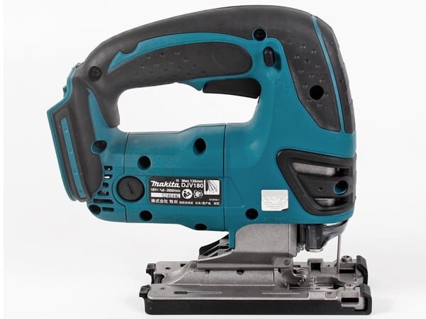 Máy cưa lọng dùng pin Makita DJV180Z