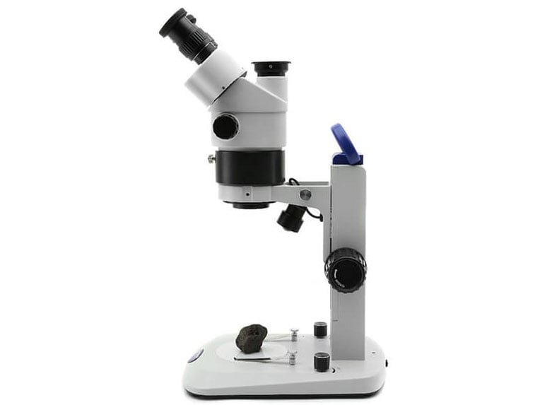 Optika SLX-3 phóng đại tối đa 45 lần Optika SLX-3