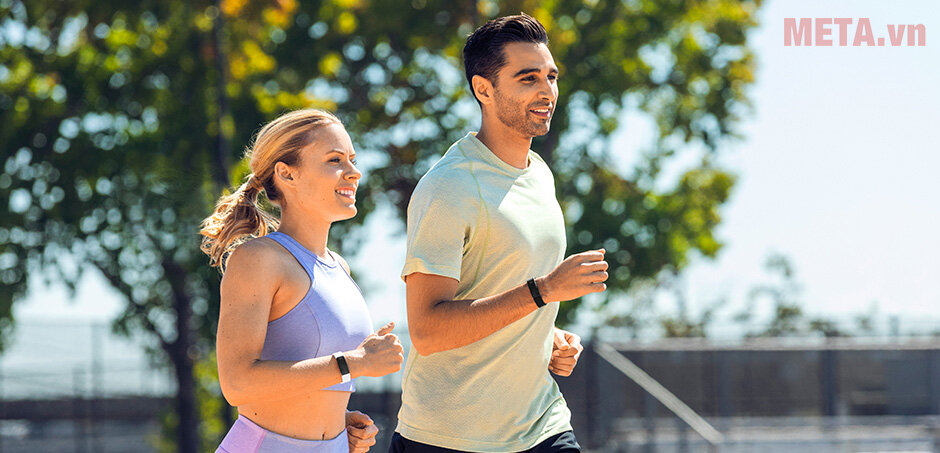 Đồng hồ thông minh theo dõi vận động Fitbit Inspire