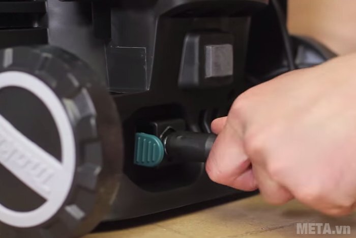 Máy xịt áp lực cao Makita HW102