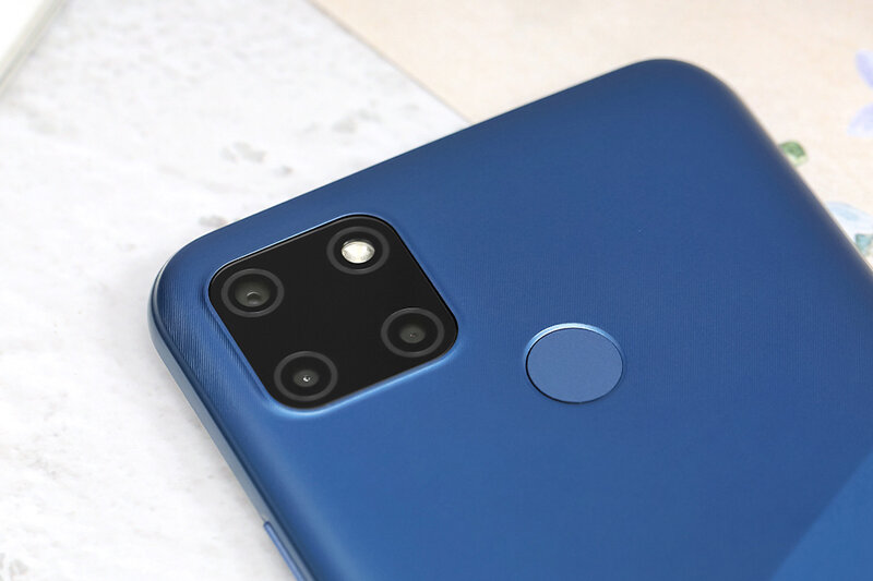 Điện thoại Realme C12 - 3GB/ 32GB, 6.5 inch, 2 sim