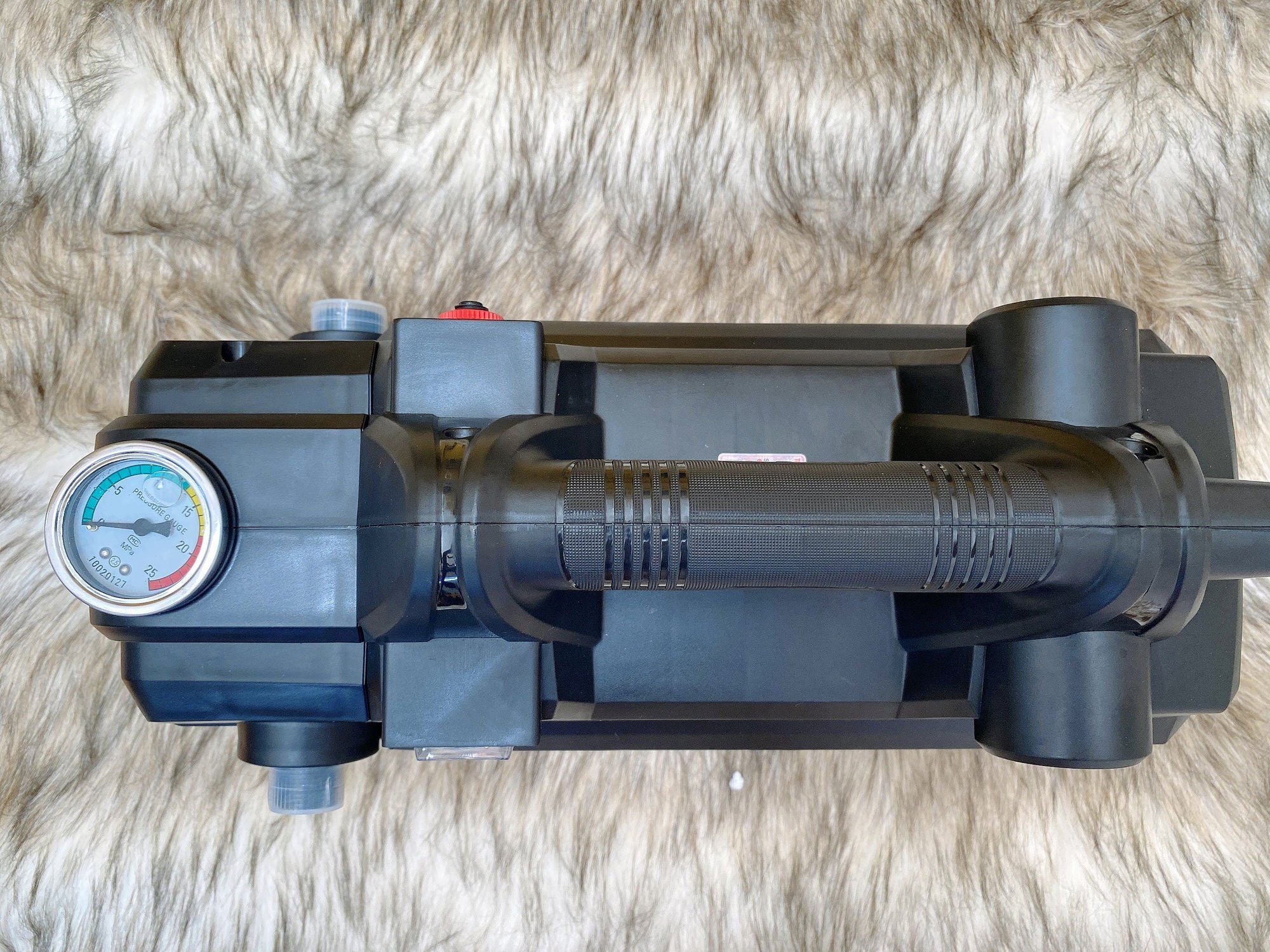 Máy rửa xe gia đình