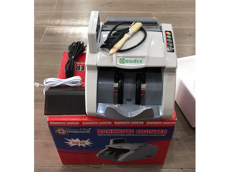 Máy đếm và kiểm tra tiền giả Oudis 8899A