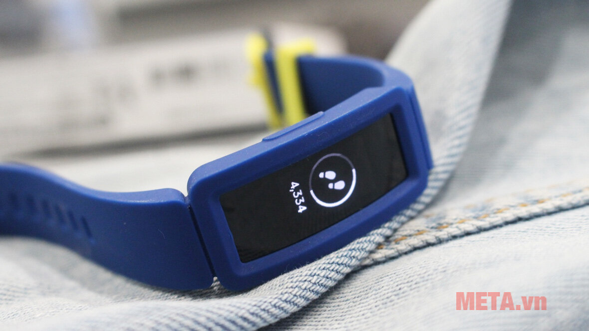 Đồng hồ thông minh theo dõi chuyển động dành cho trẻ em Fitbit ACE 2