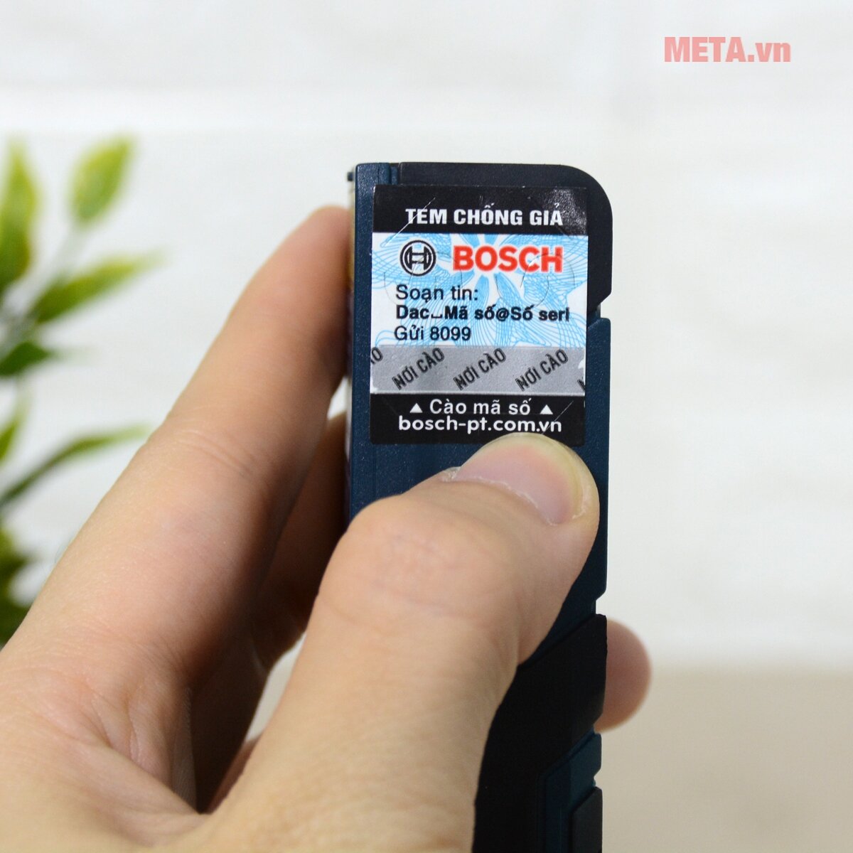 Máy đo khoảng cách laser Bosch GLM 40